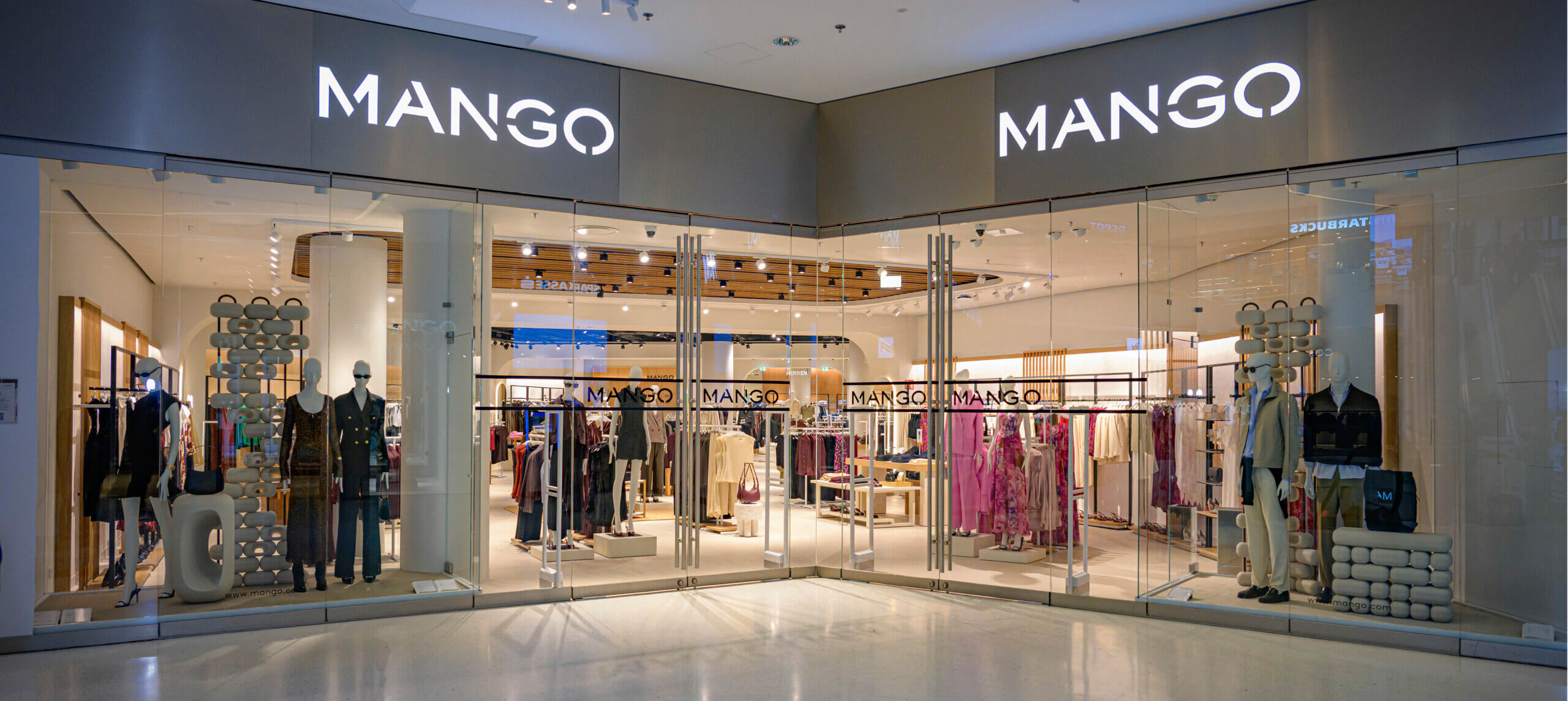 Mango Kaufhaus Tyrol